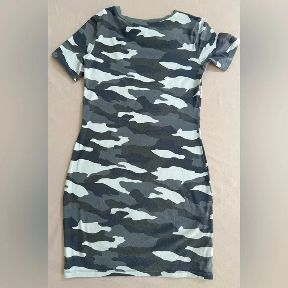 H&M Camouflage Dress - Picture 5 of 8